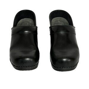 Dansko Professional Black Leather Slip Resistant Clogs Size 36 Women’s 5.5–6